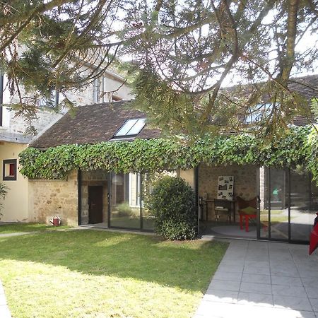 Bed and Breakfast Le Nid D'Hirondelles Perthes-en-Gatinais Exterior foto