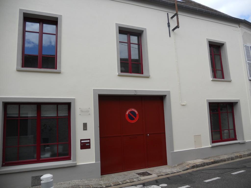 Bed and Breakfast Le Nid D'Hirondelles Perthes-en-Gatinais Exterior foto